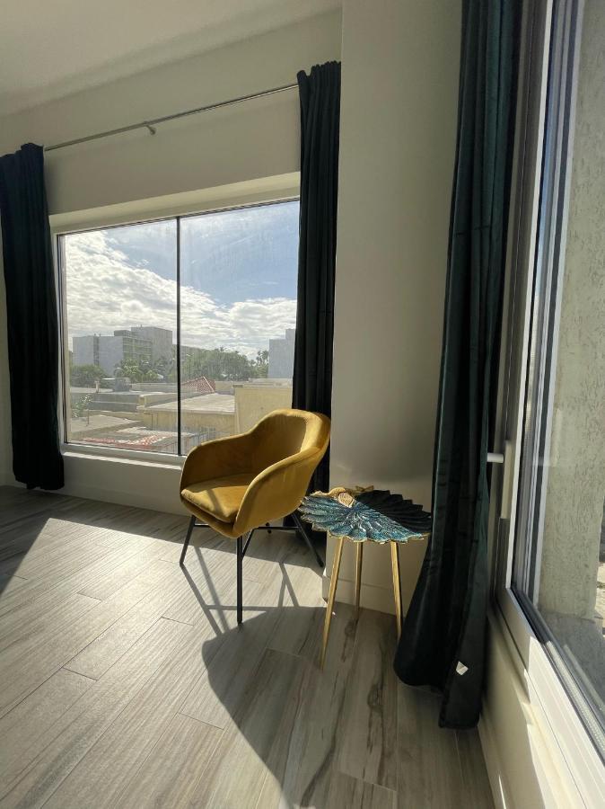 Luxury Ocean View Condo @ Aruba'S Palm Beach Exterior foto
